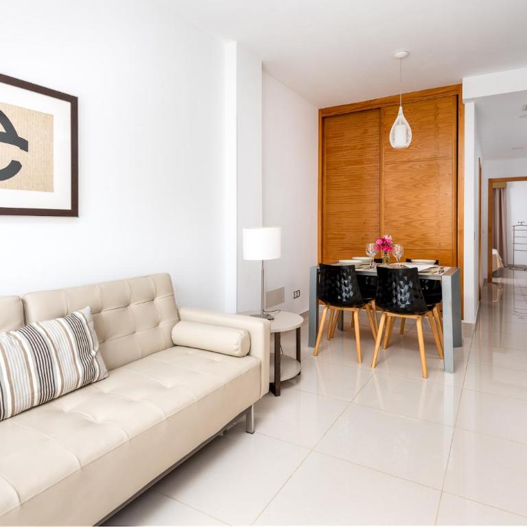 Apartamentos Las Palmeras - Apartamento de 2 dormitorios 4B - 8