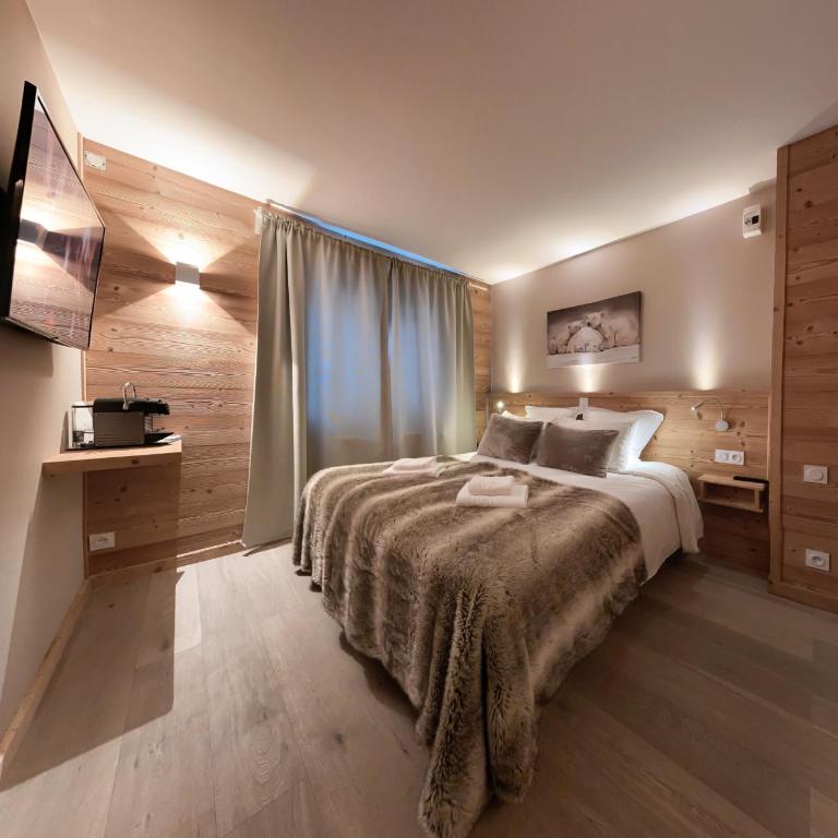 Hotel Les Flocons - Chambre Familiale (2 Adultes et 2 Enfants) - 1