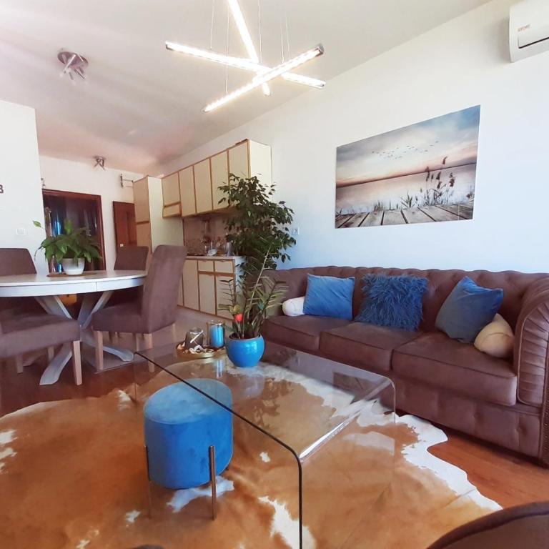 Apartmani Sport Igalo - Two-Bedroom Apartment - 1