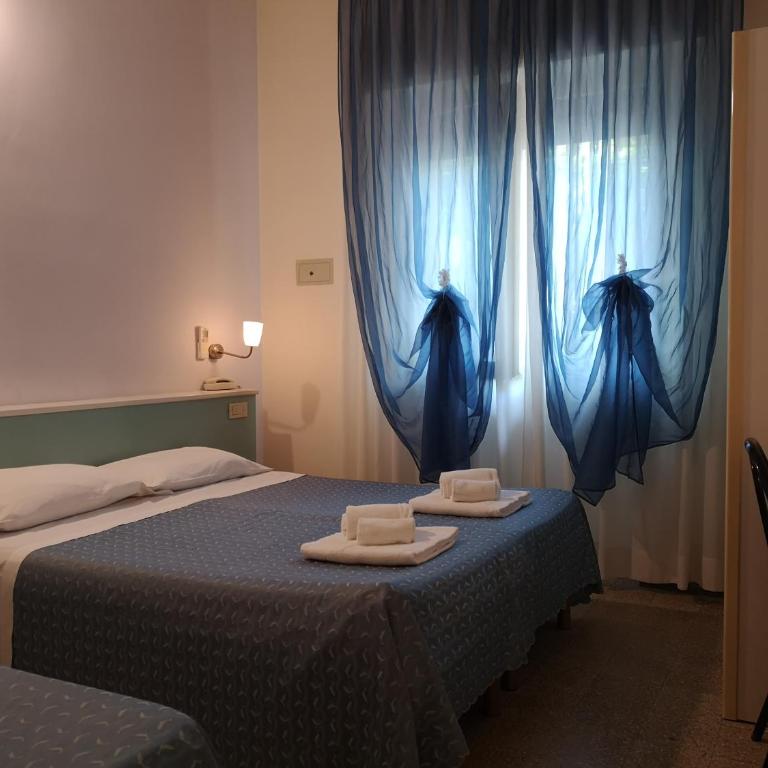 Hotel La Cappuccina - Economy Dreibettzimmer - Erdgeschoss - 1