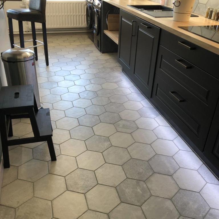 Grand T3- Spacious 2BR Apartement with free parking near city-center Ideal Business & Reims Visits - Appartement 2 Chambres - 21