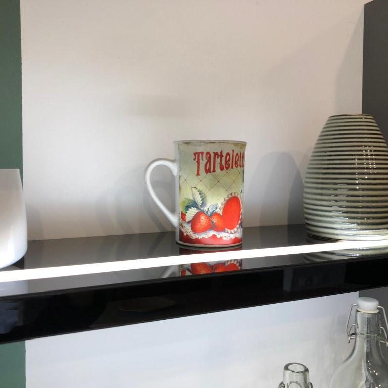 Grand T3- Spacious 2BR Apartement with free parking near city-center Ideal Business & Reims Visits - Appartement 2 Chambres - 32
