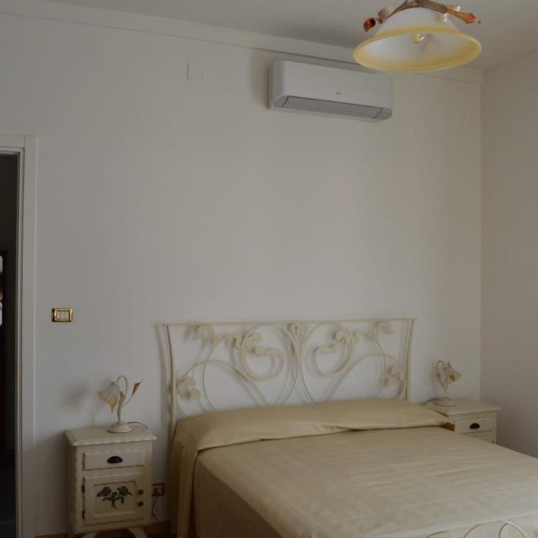 Casa Fresia - Two-Bedroom Apartment - 30