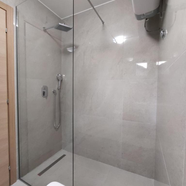 Kala Rooms & Suites - Standardna Dvokrevetna Soba sa Bračnim Krevetom - 2