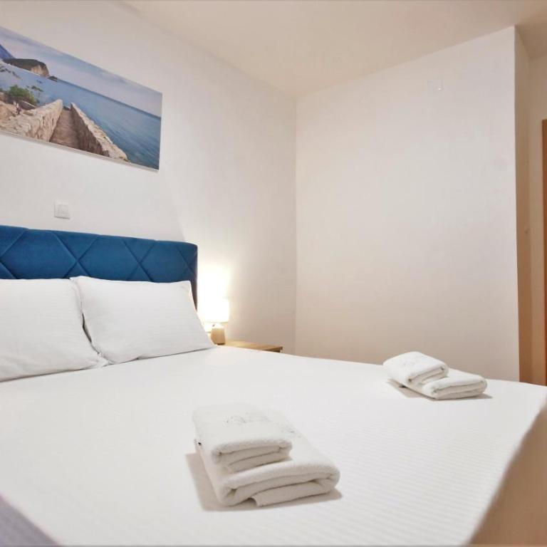 Kala Rooms & Suites - Standardna Dvokrevetna Soba sa Bračnim Krevetom - 3