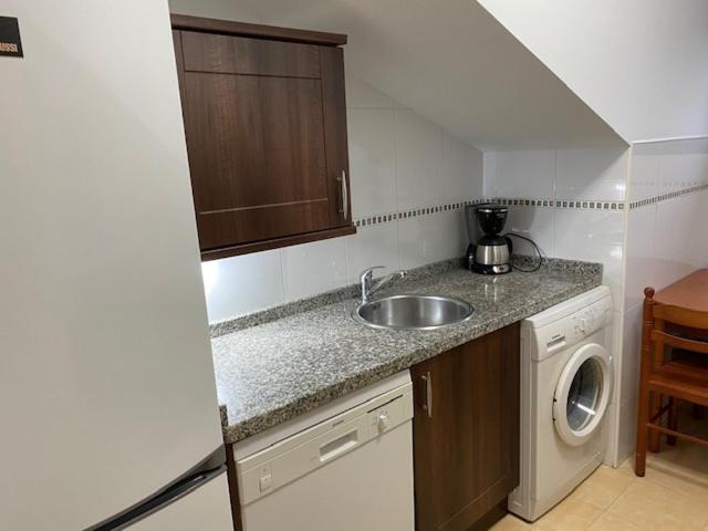 Apartamento Marina Llanes II - Two-Bedroom Apartment - 5