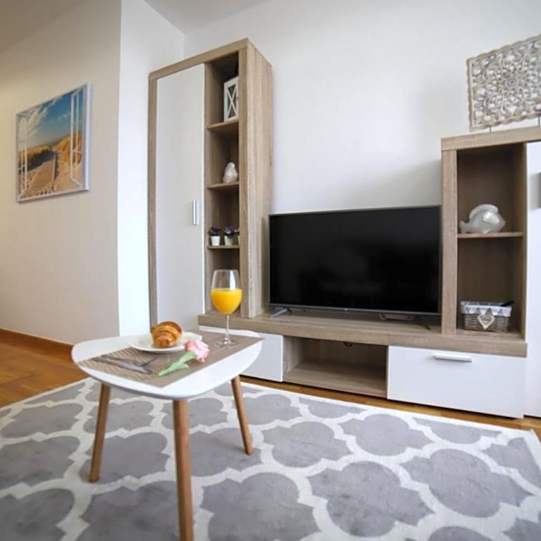 Playa ARBEYAL & Garaje - Apartamento de 2 dormitorios - 8