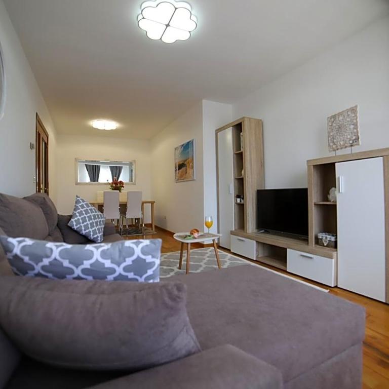 Playa ARBEYAL & Garaje - Apartamento de 2 dormitorios - 9