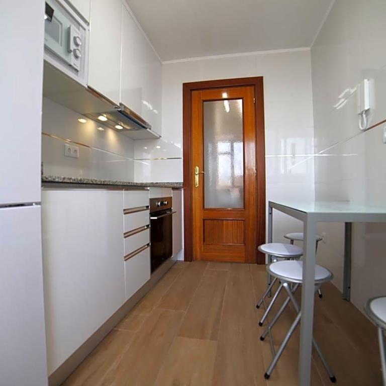 Playa ARBEYAL & Garaje - Apartamento de 2 dormitorios - 13