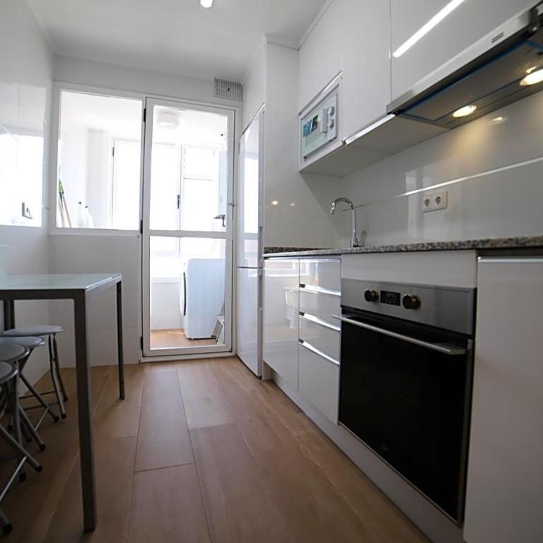 Playa ARBEYAL & Garaje - Apartamento de 2 dormitorios - 14