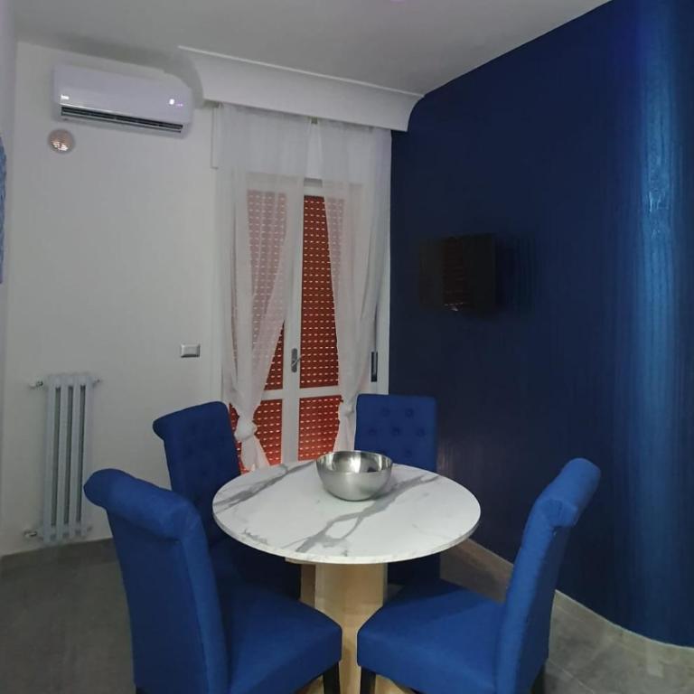 BLUE SUITE - Appartamento con 1 Camera da Letto - 10