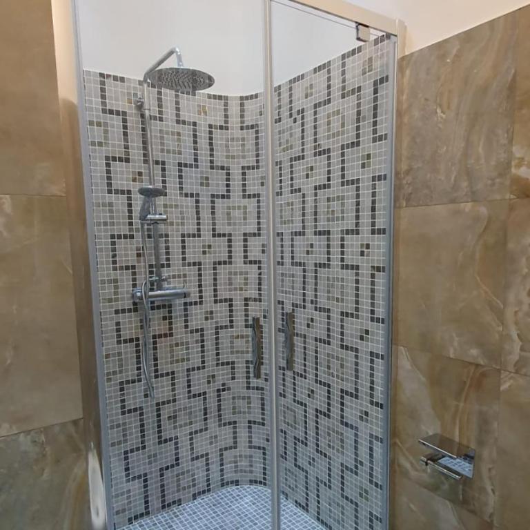 SILVER SUITE - Appartamento con 1 Camera da Letto - 6