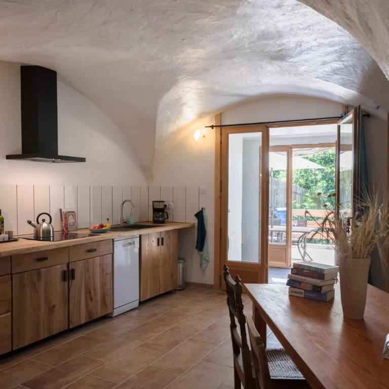 MaisonNel Gîte - Maison 1 Chambre - 6