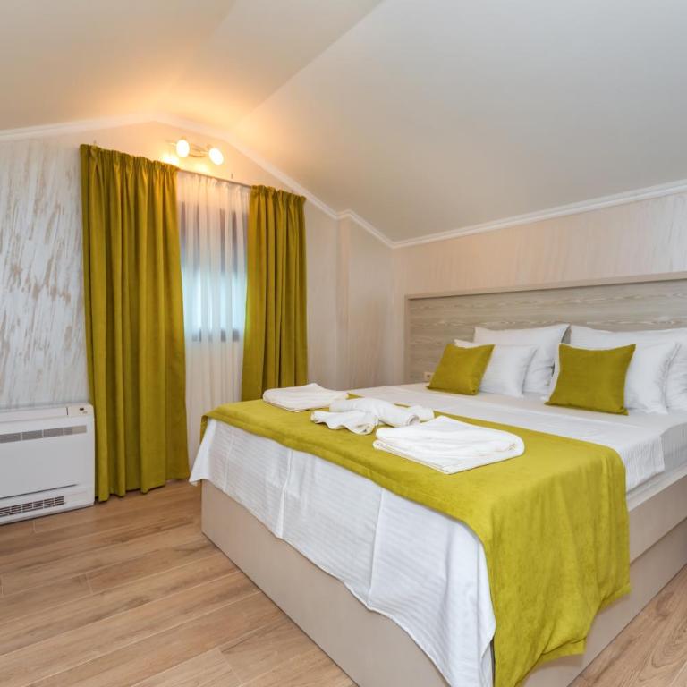 Luxury Apartments Queen - Apartment with Sea View - 3