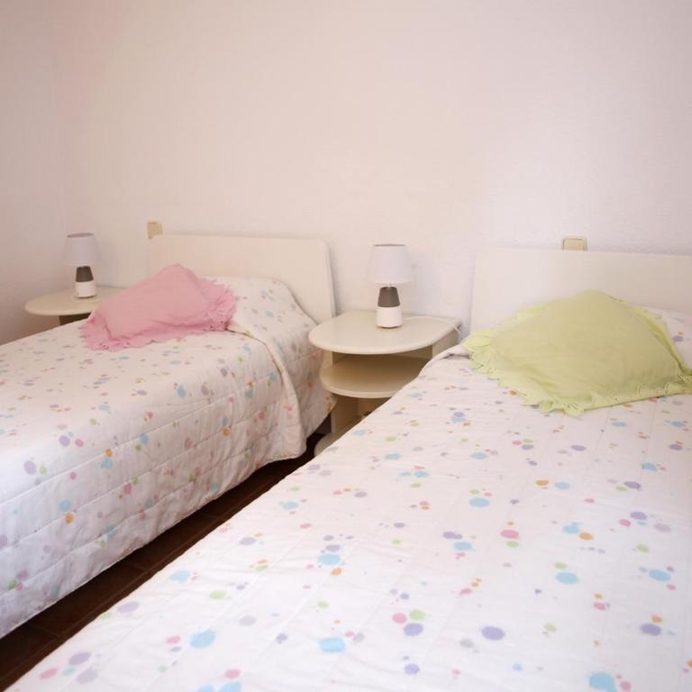 AT141 Els Pins, comunidad con piscina en primera línea - Apartamento de 3 dormitorios - 14