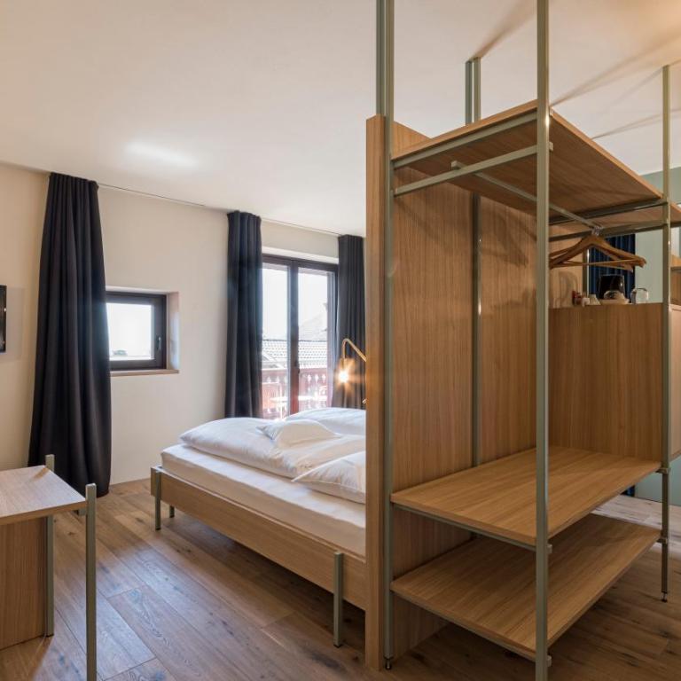 Hotel Villa Mayr Rooms & Suites - Deluxe Doppelzimmer mit Zustellbett - 3