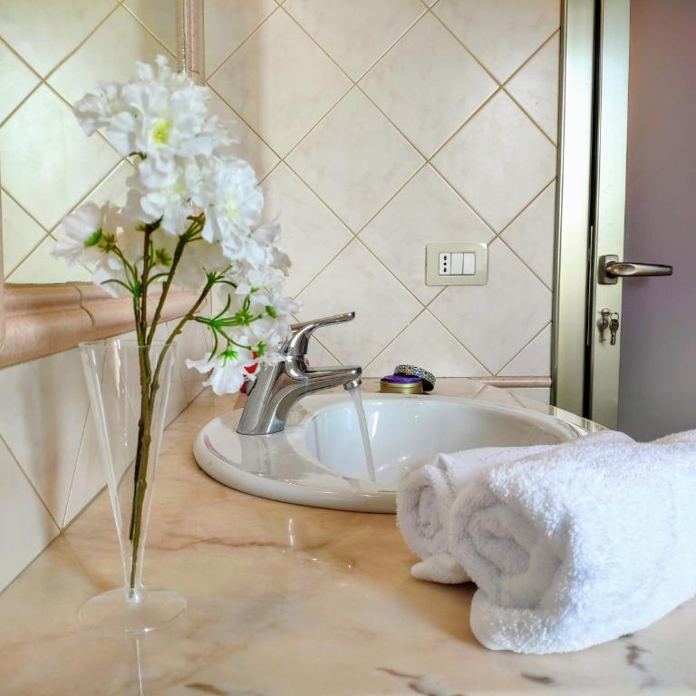 Your home in Bonaria - Two-Bedroom Apartment - 6