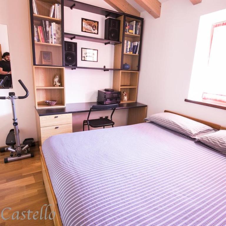 Il Castello - Habitación Doble Deluxe con baño compartido - 1 o 2 camas - 2