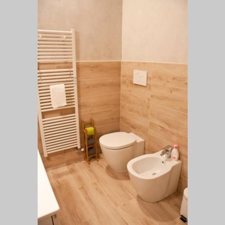 CASA CATERINA - Appartamento con 2 Camere da Letto - 62