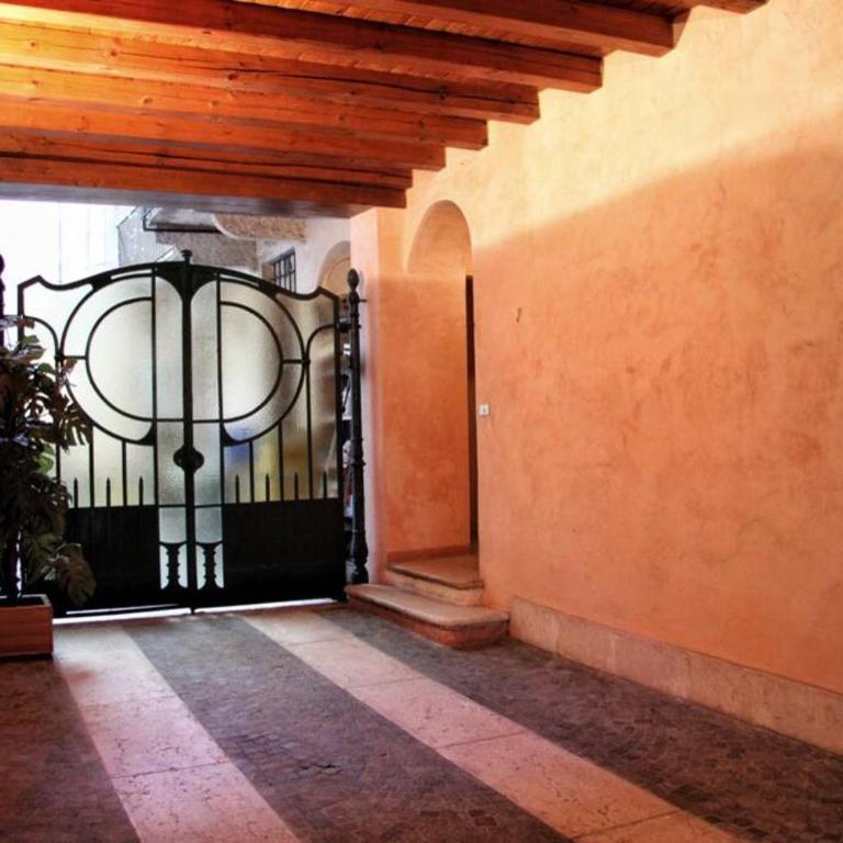 CASA CATERINA - Appartamento con 2 Camere da Letto - 69