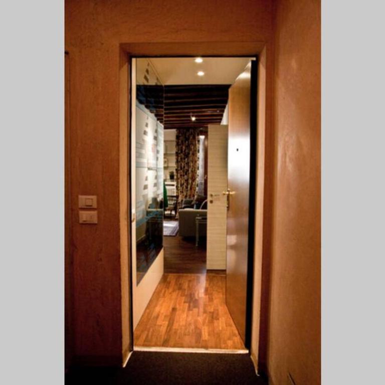 CASA CATERINA - Appartamento con 2 Camere da Letto - 40