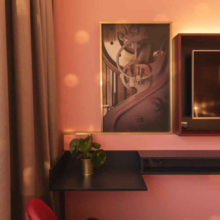 Holiday Inn - the niu, Loco Munich North by IHG - Standard Queen Room - 4