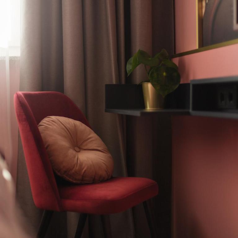 Holiday Inn - the niu, Loco Munich North by IHG - Standard Queen Room - 5