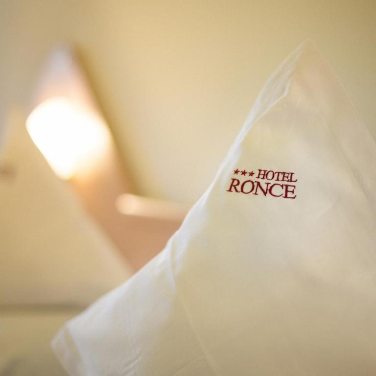 Hotel Ronce - Camera Quadrupla con Balcone - 2