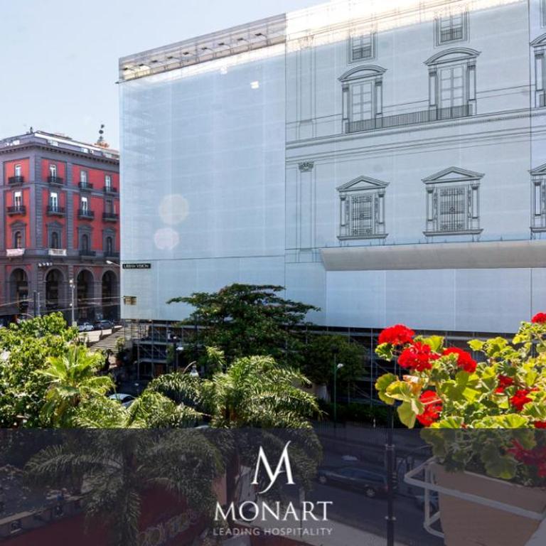 MONART HOSPITALITY Cavour - Camera King Standard con Balcone - 8