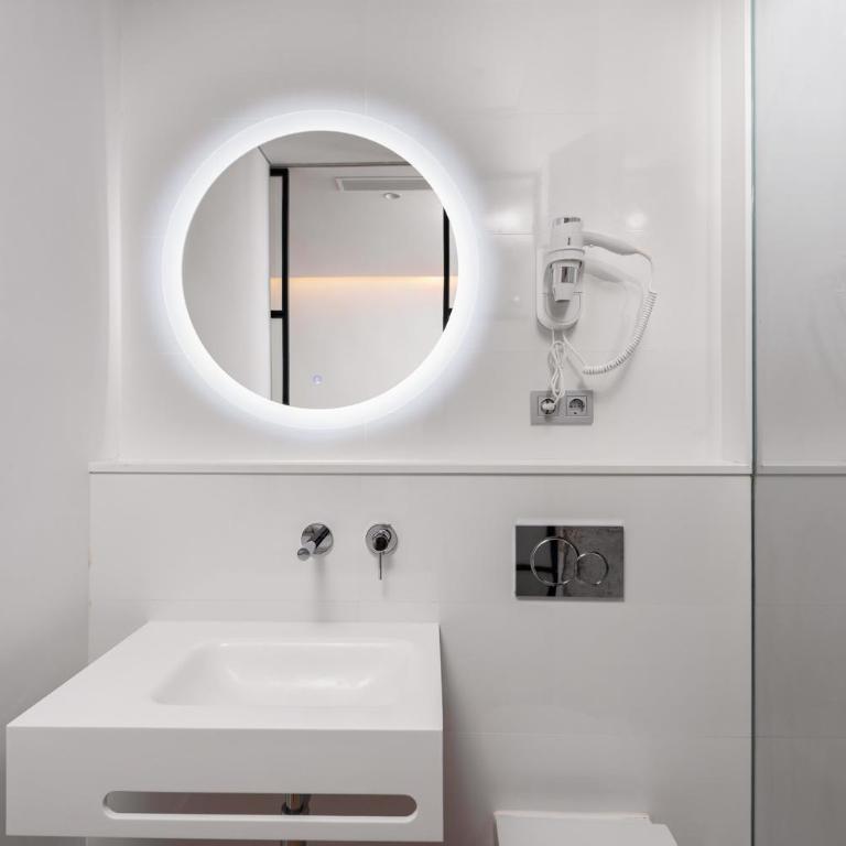 VIL5 by Be Alicante - Double or Twin Room - 6