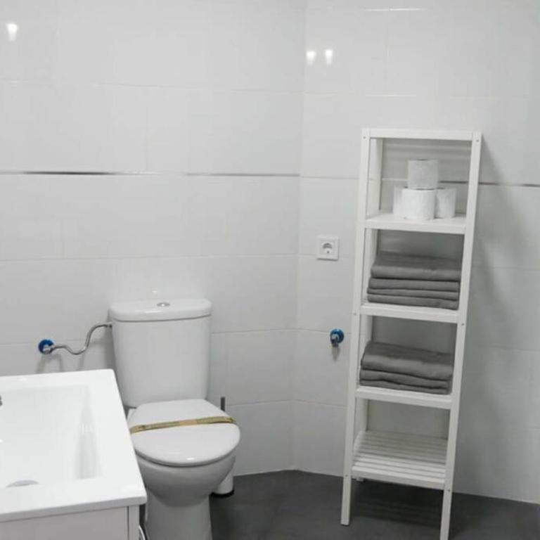 HOLIDAY RENTALS PISCINA, PLAYA PARKING a 5 min caminando del PUERTO DE BENALMADENA - Studio - 24