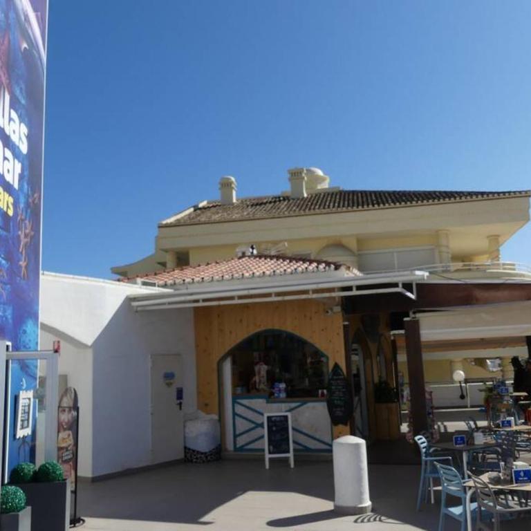 HOLIDAY RENTALS PISCINA, PLAYA PARKING a 5 min caminando del PUERTO DE BENALMADENA - Studio - 45
