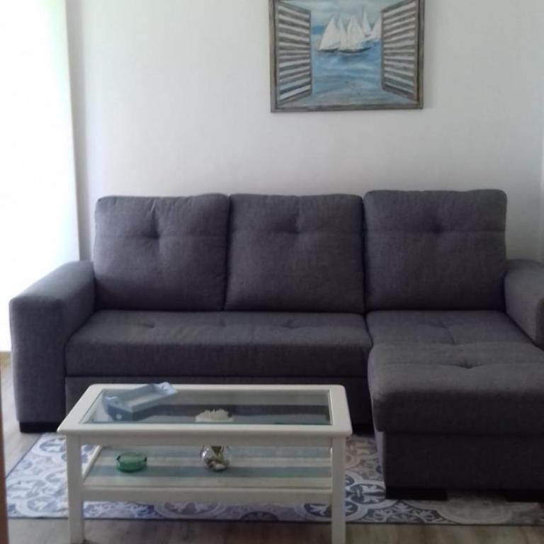La Pineda III - One-Bedroom Apartment - 5