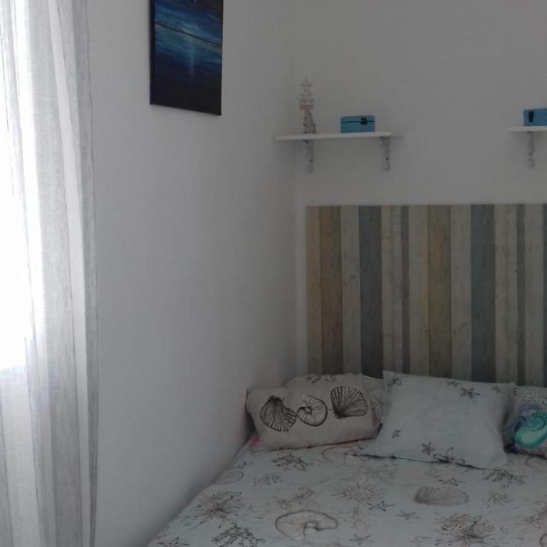 La Pineda III - One-Bedroom Apartment - 11