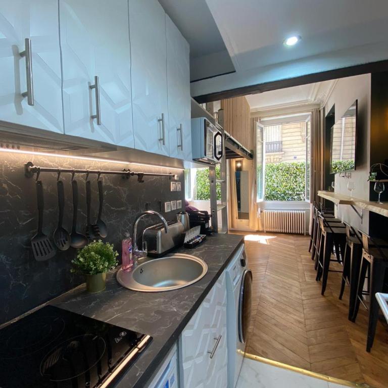Beautiful mini Loft near Saint-Lazare - Appartamento - Piano Terra - 35