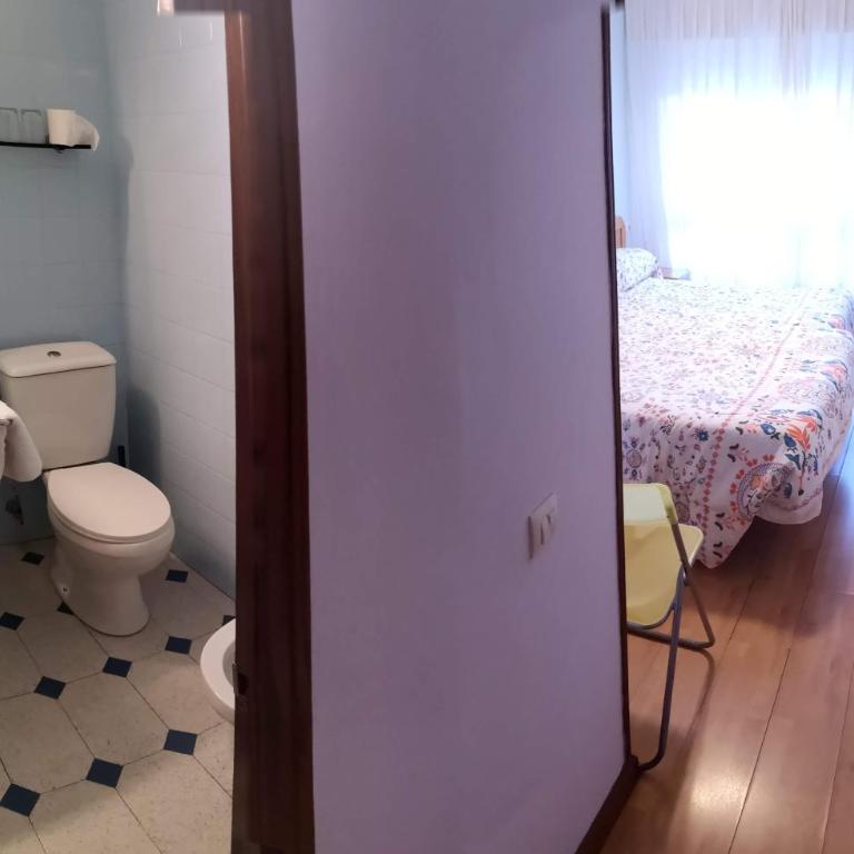 Hospedaje Covadonga - Habitación Triple con baño - 5