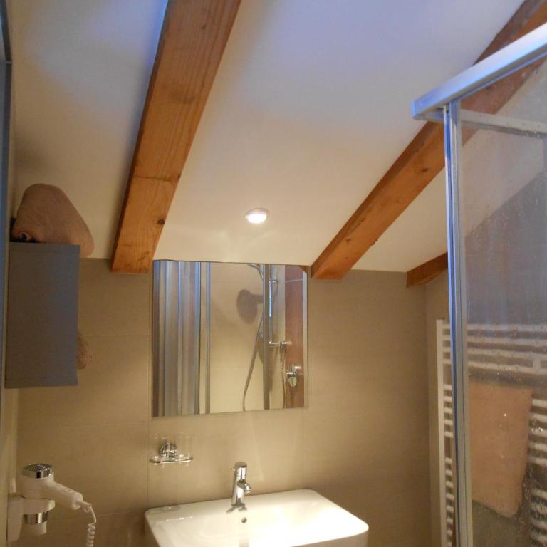 Appartement beim Brunnen 10 - Apartment mit 2 Schlafzimmern und Balkon - 7
