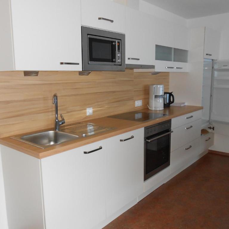 Appartement beim Brunnen 10 - Apartment mit 2 Schlafzimmern und Balkon - 13