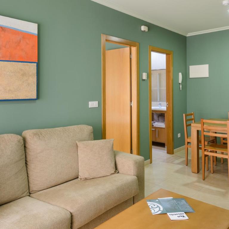 Apartamentos Trisquel - Apartamento - Planta baja - 3