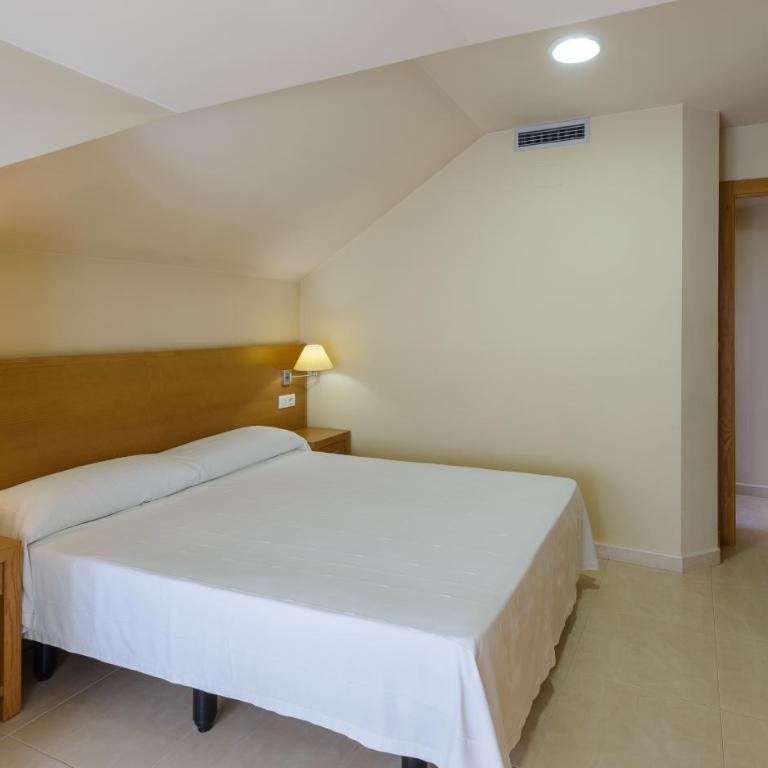 Apartamentos Trisquel - Apartamento con terraza (4 adultos) - 12