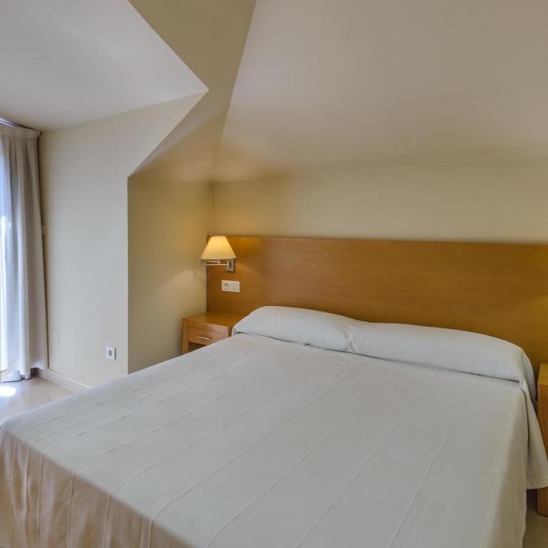 Apartamentos Trisquel - Apartamento con terraza (4 adultos) - 13