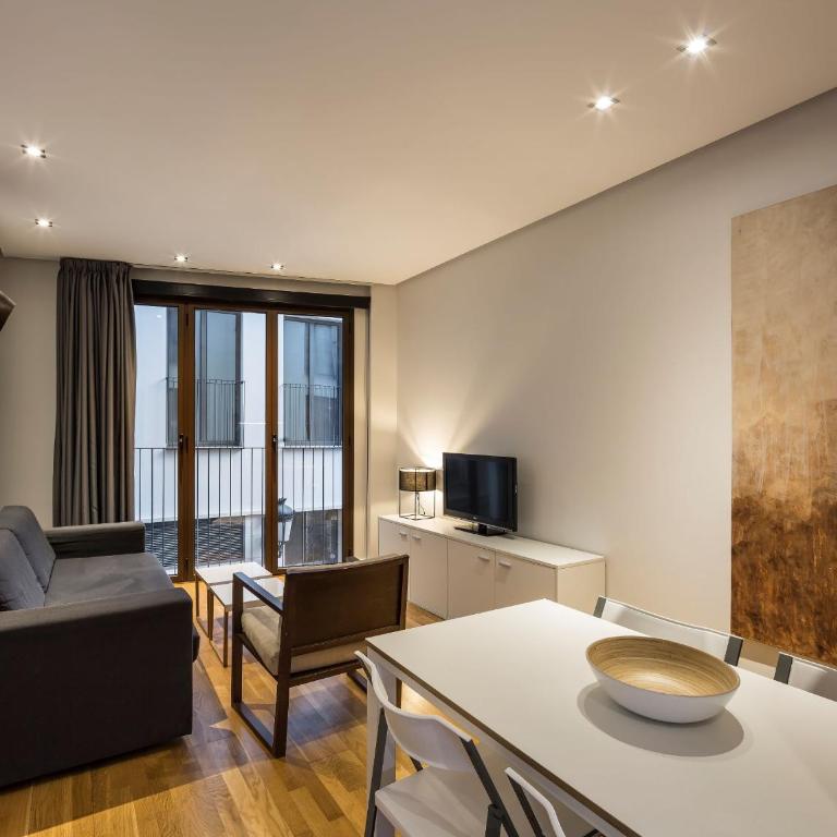 Mon Suites Catedral - One-Bedroom Apartment (3 Adults) - 1