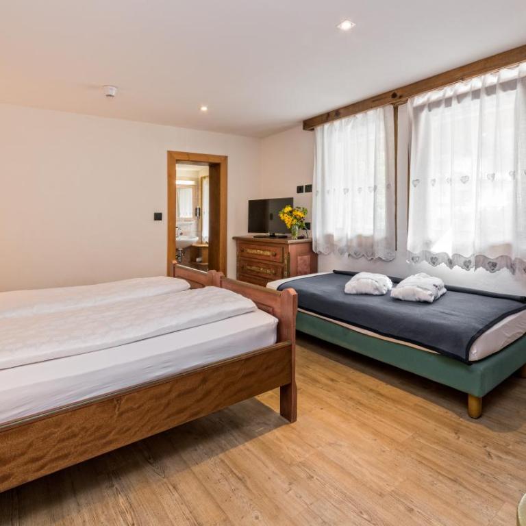 Hotel Brunella - Camera Matrimoniale/Doppia con Letti Singoli - 2