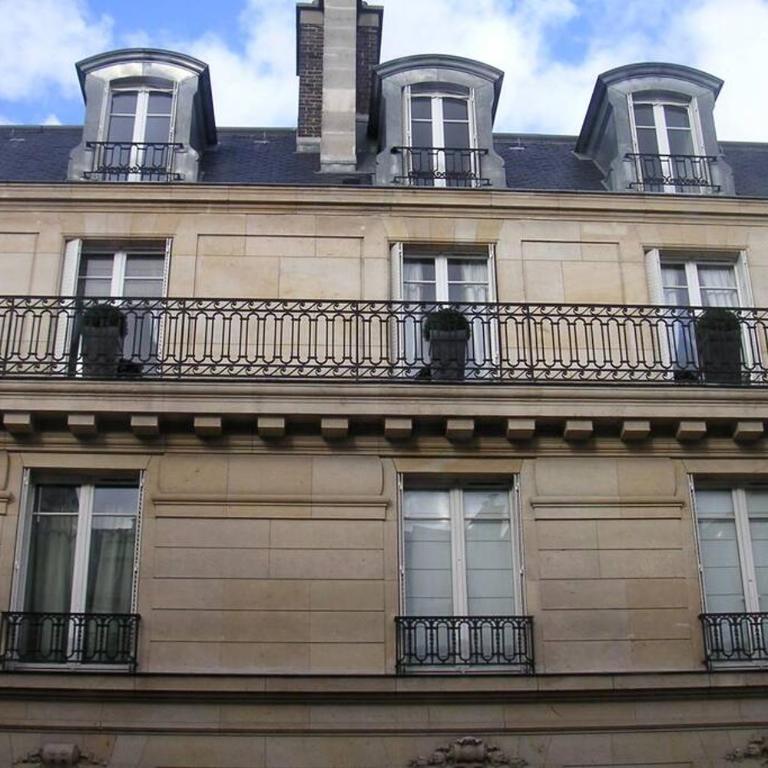 Luxury, Calm and Elegance in the heart of Champs-Elysées with a bottle of Champagne and AC - Appartement 1 Chambre - 50