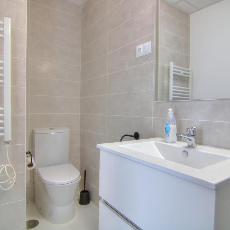 Nuevo apartamento con piscina - CALPEBEACH - Two-Bedroom Apartment - 4