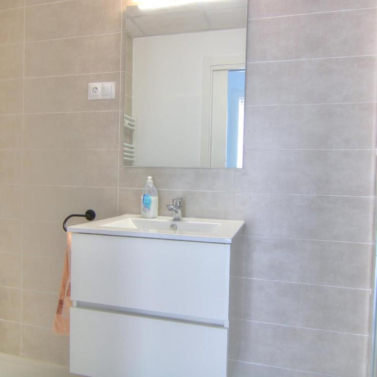 Nuevo apartamento con piscina - CALPEBEACH - Two-Bedroom Apartment - 17
