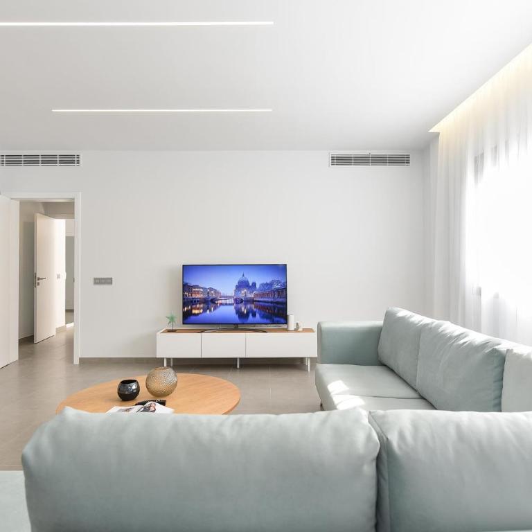Salobre Sunset Villa V&L Salobre by VillaGranCanaria - Villa - 15