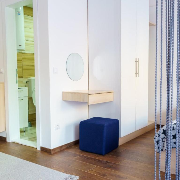 Apartments Karamarković 1 - Studio sa Balkonom - 8