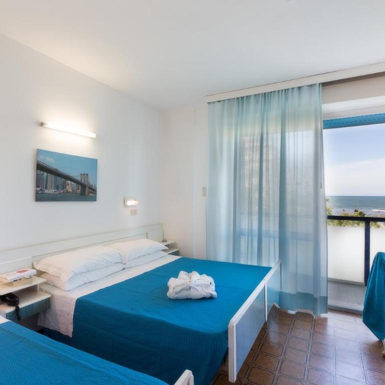Hotel Taunus - Vista Mare - Triple Room with Balcony - 3