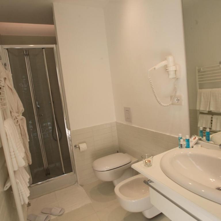 Hotel Miramare Stabia - Camera Matrimoniale/Doppia con Letti Singoli con Vista Mare Parziale - 6
